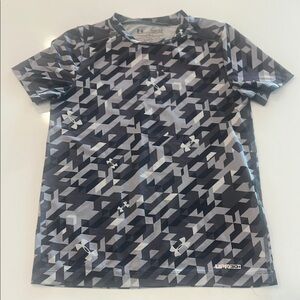 Under Armour Gray and Black Short Sleeve Tee Urban Camouflage
